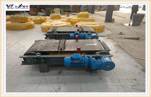 輕型永磁帶式除鐵器 輕型永磁帶式除鐵器