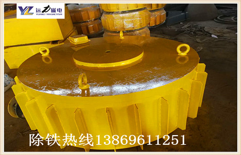 電磁除鐵器對鏟齒挖齒的吸力真是杠杠滴! 電磁除鐵器對鏟齒挖齒的吸力真是杠杠滴!