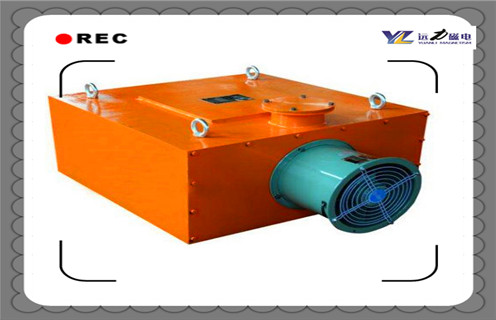 電磁除鐵器,風冷電磁除鐵器,風冷電磁除鐵器價格,湖南電磁風冷式懸掛除鐵器價格 電磁除鐵器,風冷電磁除鐵器,風冷電磁除鐵器價格,湖南電磁風冷式懸掛除鐵器價格