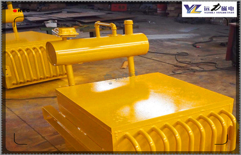 自卸式電磁除鐵器,定州RCDD-10超強自卸式電磁除鐵器安裝工作視頻_國家標準_干式輕型定州RCDD-10超強自卸式電磁除鐵器型號 自卸式電磁除鐵器,定州RCDD-10超強自卸式電磁除鐵器安裝工作視頻_國家標準_干式輕型定州RCDD-10超強自卸式電磁除鐵器型號