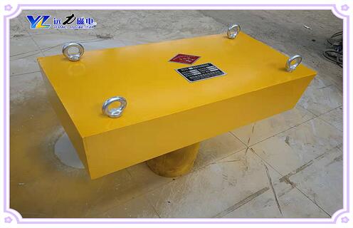 永磁強磁除鐵器，鉀長石鈣粉永磁型強磁除鐵器知識參數(shù)_內(nèi)部磁塊安裝方法_鉀長石鈣粉永磁型強磁除鐵器型號價格 