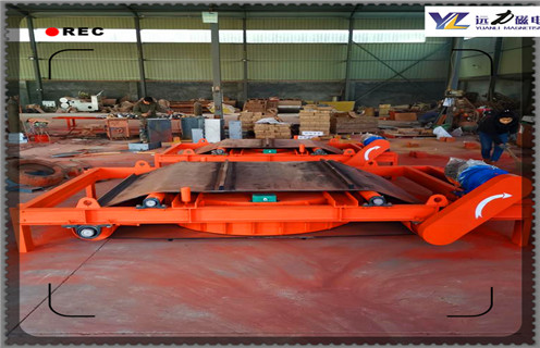 電磁自卸式除鐵器,河南電磁自卸式除鐵器用什么電機國家標準_河南RCDD-12自卸式電磁除鐵器廠家配件_型號及工作視頻 電磁自卸式除鐵器,河南電磁自卸式除鐵器用什么電機國家標準_河南RCDD-12自卸式電磁除鐵器廠家配件_型號及工作視頻