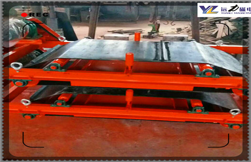 干式自卸式電磁除鐵器,超強干式自卸式電磁除鐵器國家標準_超強干式自卸式電磁除鐵器廠家配件_型號及工作視頻 干式自卸式電磁除鐵器,超強干式自卸式電磁除鐵器國家標準_超強干式自卸式電磁除鐵器廠家配件_型號及工作視頻