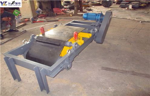 電磁自卸式除鐵器，河南油直冷式電磁除鐵器RCDA-8經濟省錢_技術參數_河南油直冷式電磁除鐵器RCDA-8經濟省錢工作原理_國家標準生產廠家