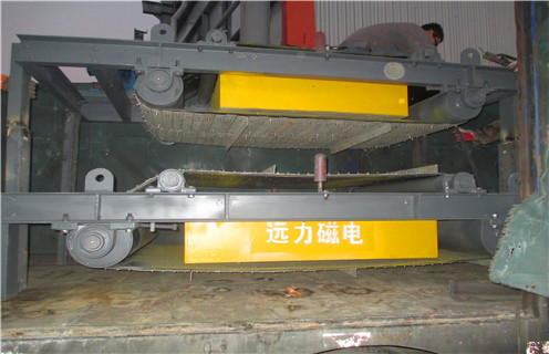 永磁帶式除鐵器,湖北輕型永磁帶式除鐵器_湖北輕型永磁帶式除鐵器批發(fā)價(jià)格_使用說明書原理型號(hào)價(jià)格 永磁帶式除鐵器,湖北輕型永磁帶式除鐵器_湖北輕型永磁帶式除鐵器批發(fā)價(jià)格_使用說明書原理型號(hào)價(jià)格