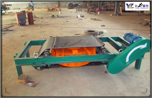 電磁自卸除鐵器，福建電磁自卸油冷除鐵器定做_福建電磁自卸油冷除鐵器定做廠家配件_型號及工作視頻  