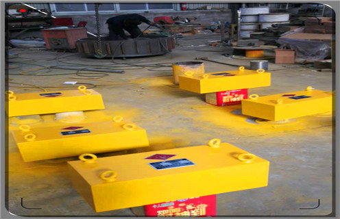 永磁除鐵器,河南永磁優質除鐵器價格_河南永磁優質除鐵器價格批發價格_使用說明書原理型號價格 永磁除鐵器,河南永磁優質除鐵器價格_河南永磁優質除鐵器價格批發價格_使用說明書原理型號價格